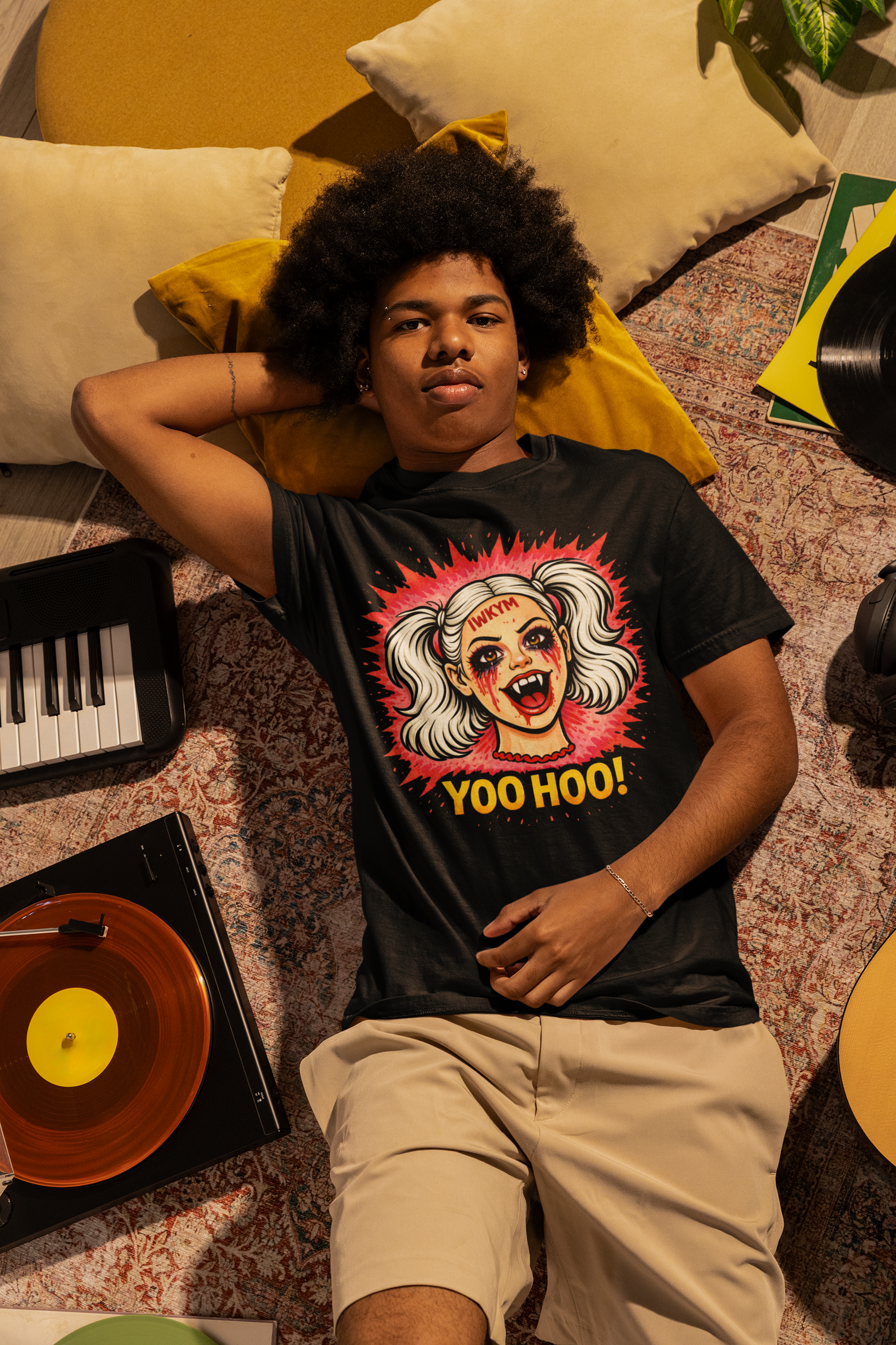 Samantha YOOHOO / IWKYM T-Shirt