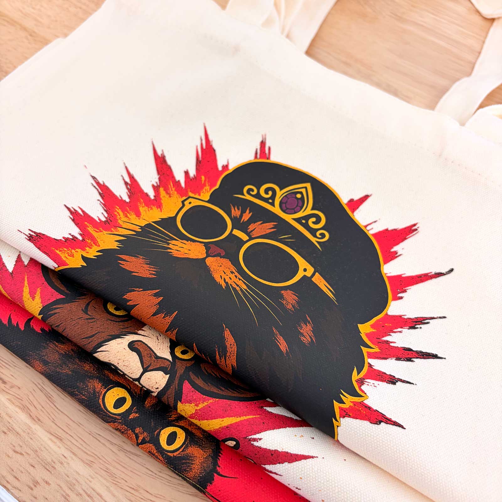 Viva La Revolución Carl Canvas Tote Bag