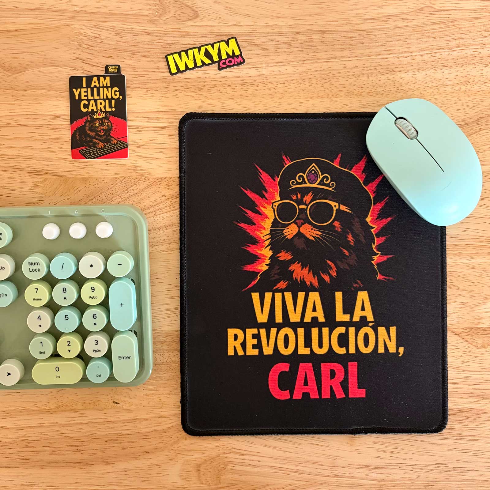 Viva La Revolución, Carl Mouse Pad